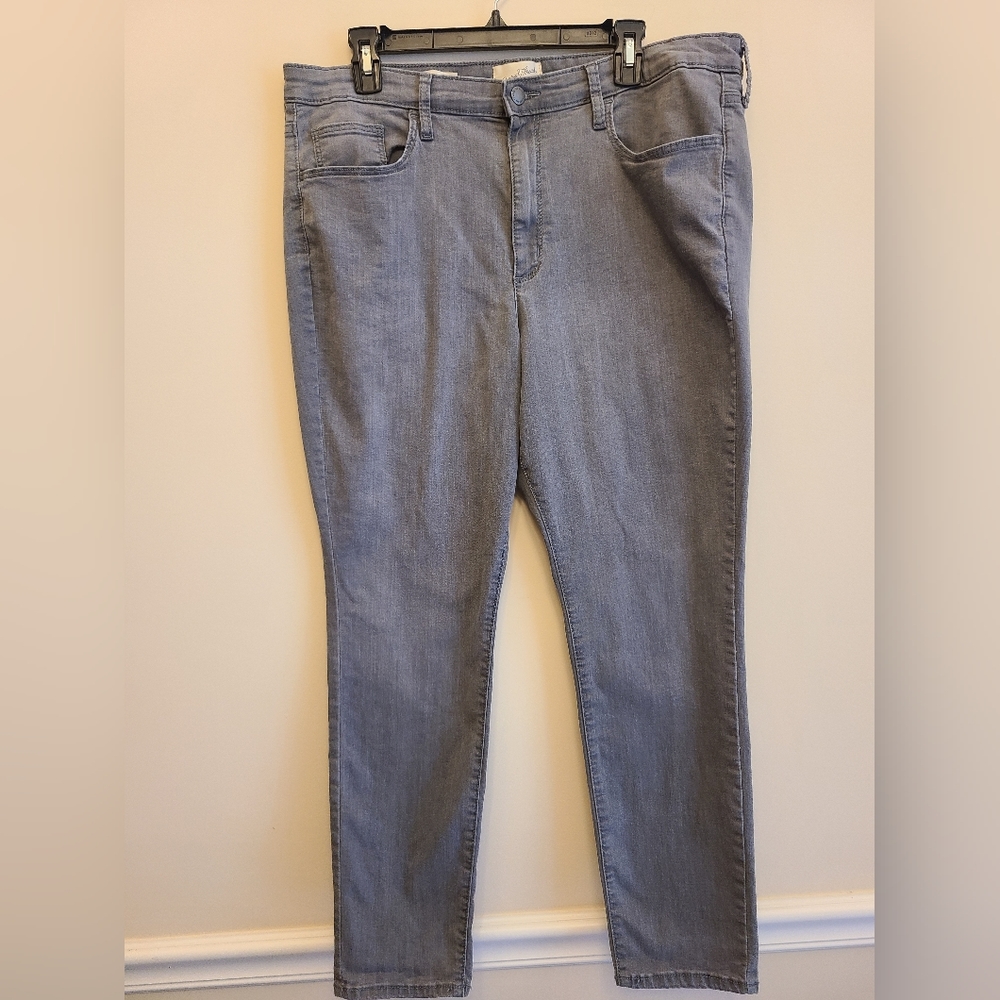 Universal Thread Jeans size 18/34R